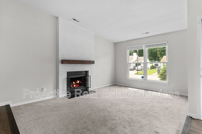 Photo - 3409 Woodbaugh Dr