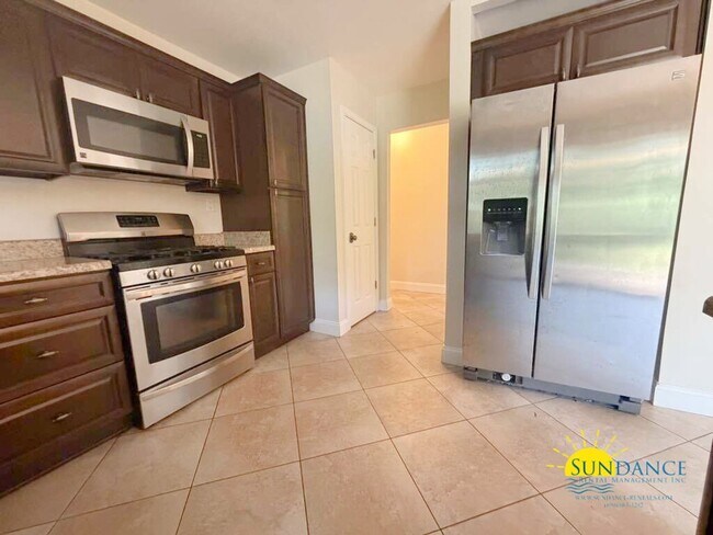 Photo - Gorgeous 3 Bedroom Home in Fort Walton Beach!