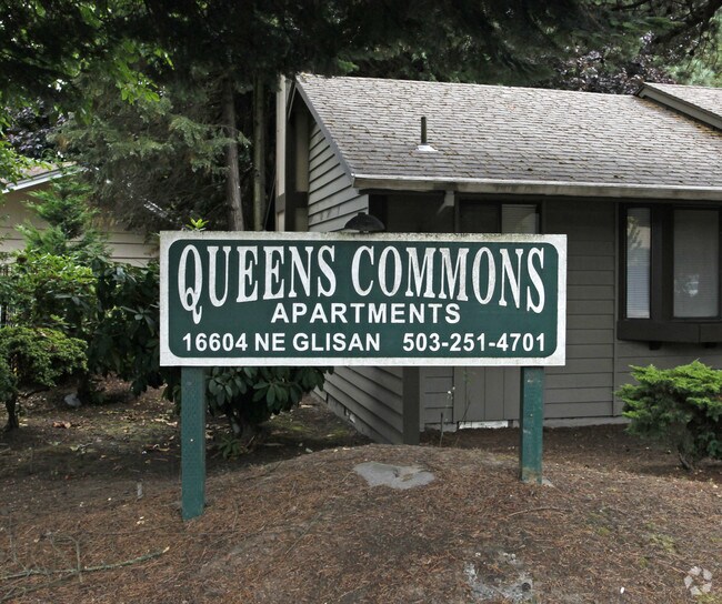 Photo - Queens Commons