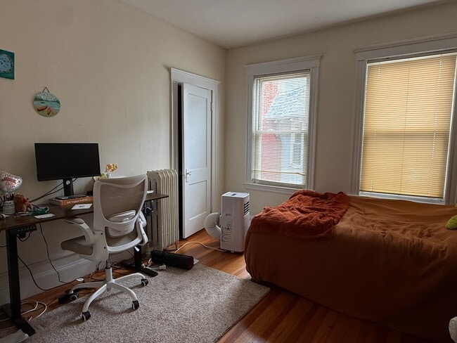 Photo - 201 Rawson Rd