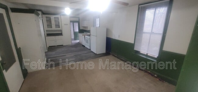 Photo - 107-109 East Main Street Unidad 1