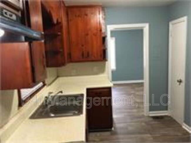 Photo - 109 Fifth Ave