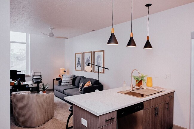The Laurel Flats Apartments