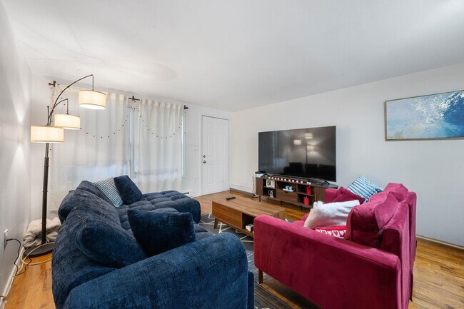 Photo - 347 Johnston Ave