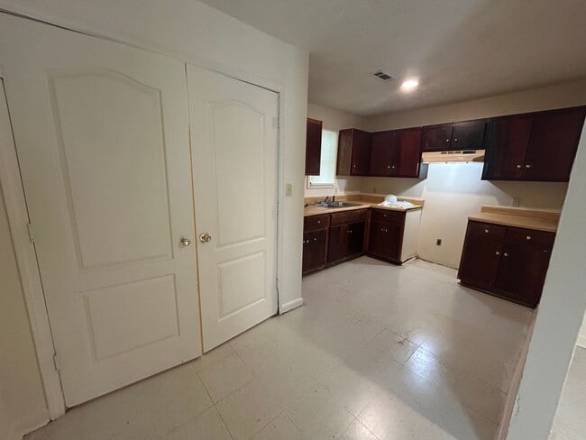 Photo - 20 Tina Dr Unit 20
