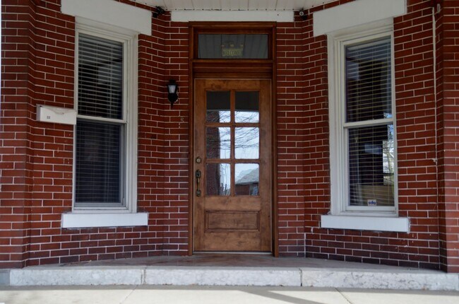 Photo - 32 Wilson Ave