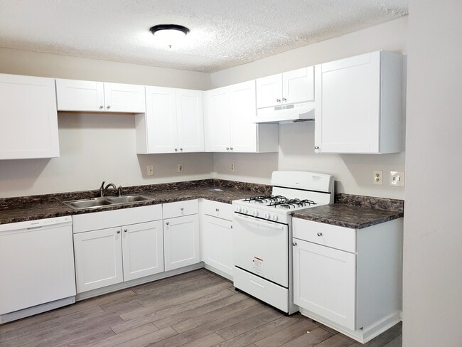Photo - 3559 Ashley Station Dr SW