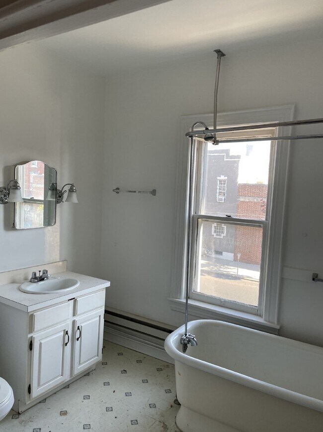 Photo - 117 Baltimore St