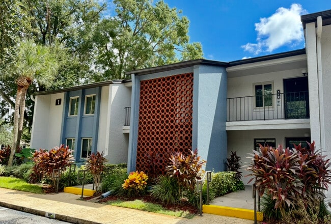 Photo - 1 Escondido Cir Unit 1 Escondido # 170