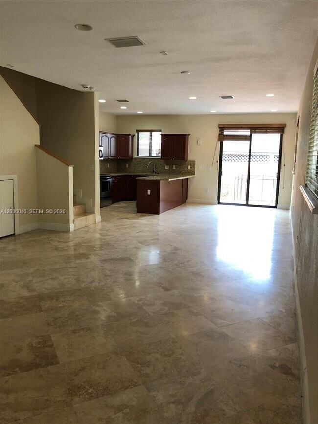 Photo - 3227 Gifford Ln Unit 3227