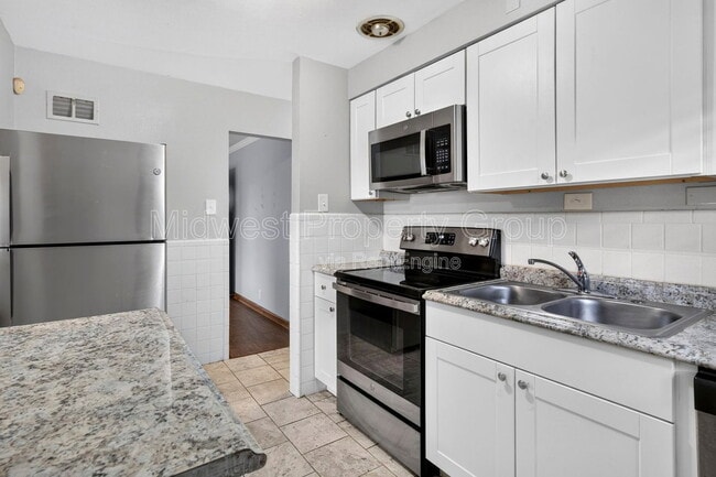 Photo - 1427 Attica Dr