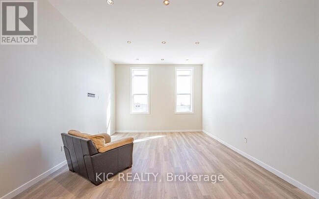 Photo - 13 Colborne St Unité C