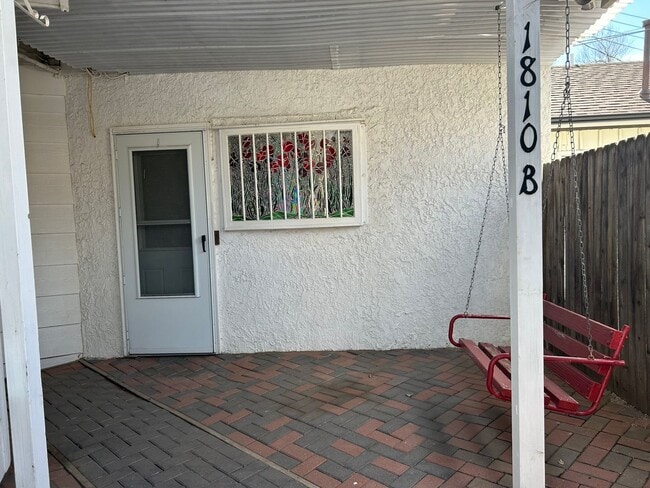 Photo - 1-Bedroom in Quiet 4-Plex near Ivywild Unit Woodburn 1810 B