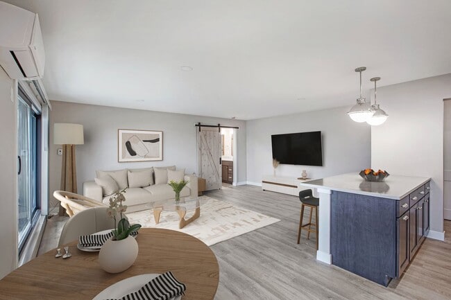 Photo - Excelsior Shores