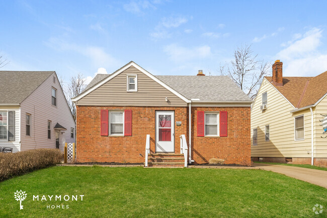 Building Photo - 3-Bedroom Home in Maple Heights, OH