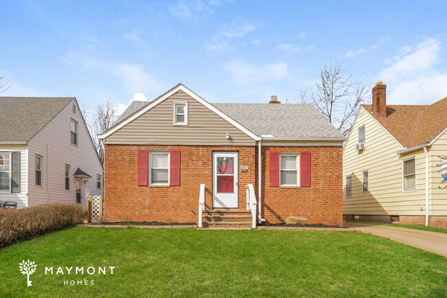 3-Bedroom Home in Maple Heights, OH - 3-Bedroom Home in Maple Heights, OH