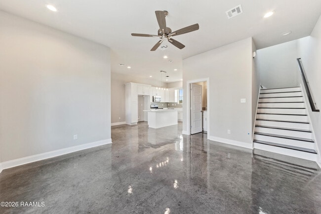 Photo - 113 Firethorn Dr