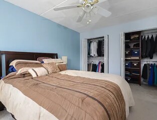 Las imágenes son muestras representativas de la unidad anunciada. Las unidades reales mostradas durante los recorridos pueden variar. - 43 Ellingwood St Unidad L16