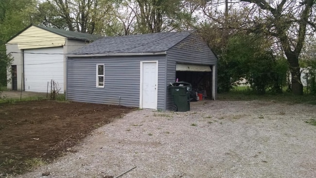 Photo - 2275 Union Ave