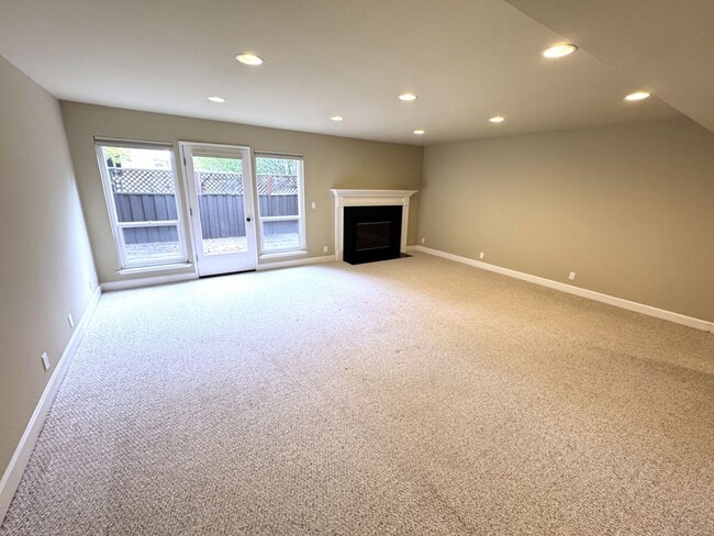 Photo - Spacious Renovated Condo near Downtown Menlo Park