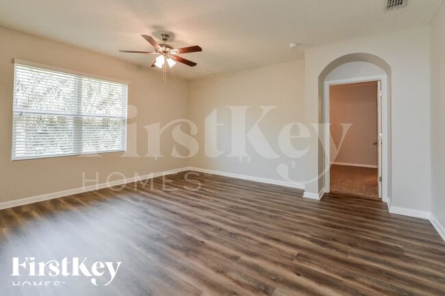 Photo - 2620 Falcon Ln