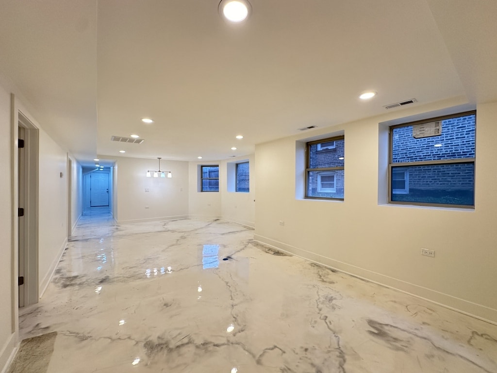 Photo - 2537 N Kildare Ave (Chicago, IL)