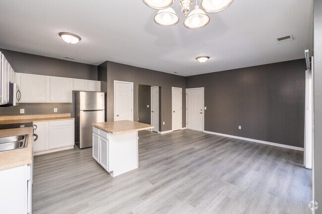 2 habitaciones, 2 baños, 880 pies cuadrados - Cocina - Bluffton Park Apartments