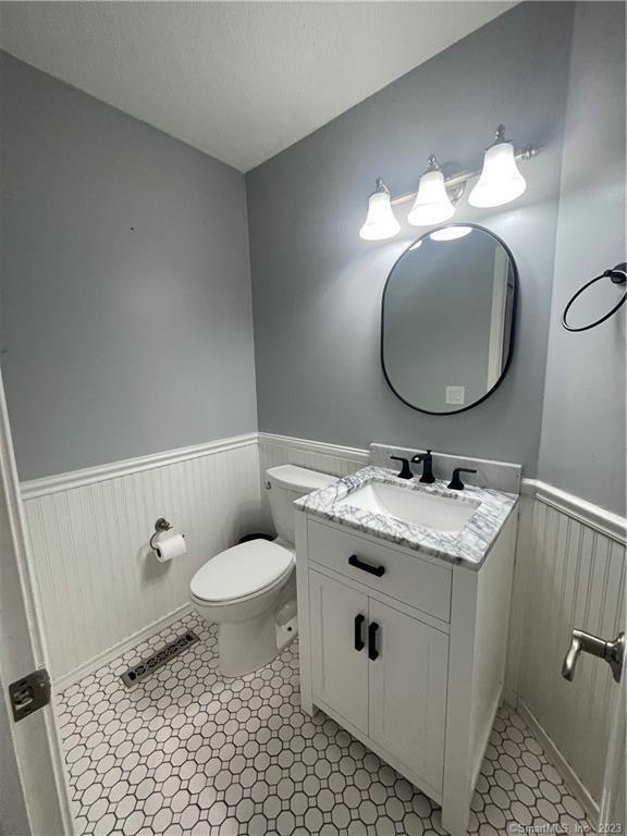 806 Briarwood Ct Condo Unit 806 Condo for Rent in Rocky Hill, CT