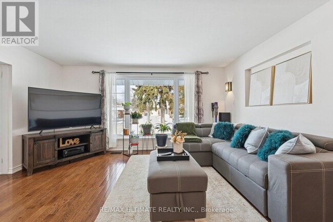 Photo - 35 Algonquin Blvd