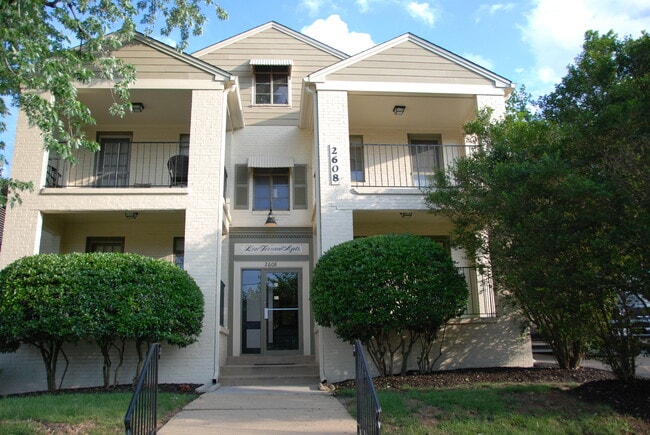 Lee Terrace Apartments - Lee Terrace Apartments