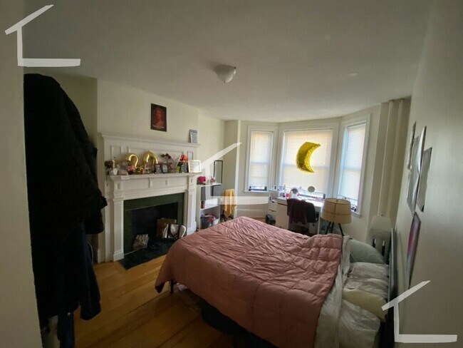 130 Brooks St