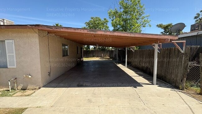 Photo - 3 bedroom 1 bathroom house located near E. California Ave/ Mt Vernon Ave