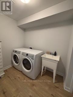 Photo - 959 Eileen Vollick Cres.