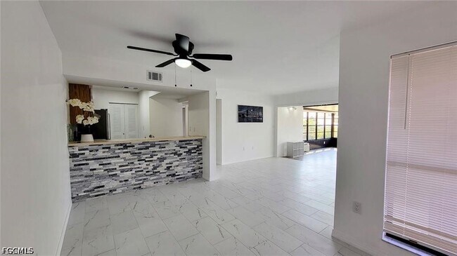 1064 Villa Dr Unit C203