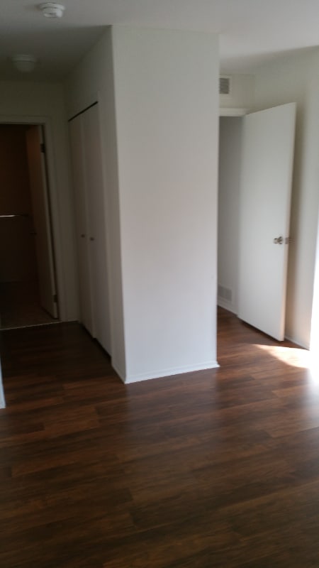 Building Photo - 24291 Evergreen Rd