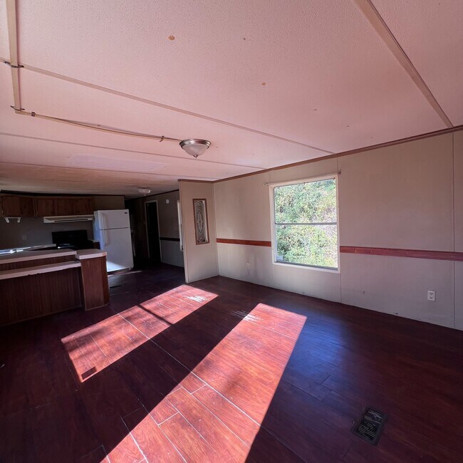 Photo - 1481 Holly Grove Rd