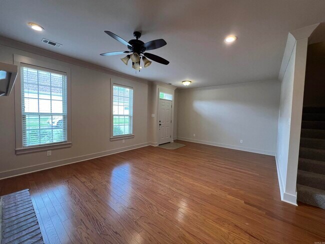 Photo - 269 Prospect Park Cir