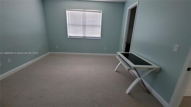 Photo - 5330 Chesterfield Dr