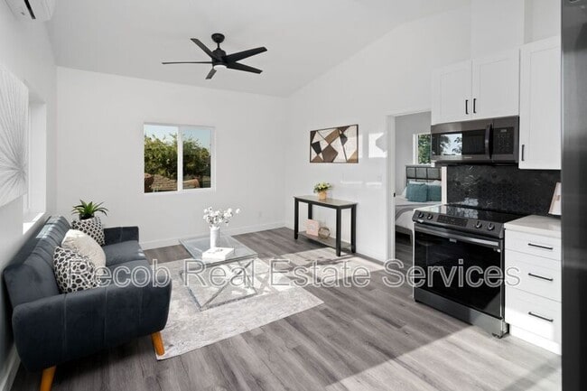 Building Photo - 4685 49th St Rental