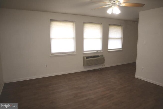 Building Photo - 200 Prince Frederick St Unit N4