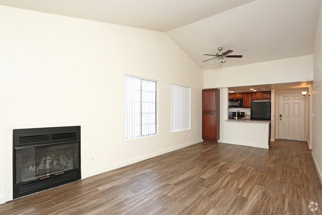 Photo - Heron Pointe Apartments & Townhomes