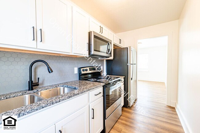 Photo - 1823 Griswold Dr Unit G12