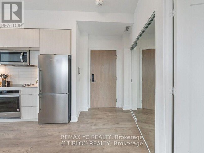 Photo - 585 Bloor St E Unité 317