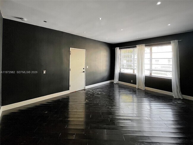 Photo - 742 12th St Unit 2