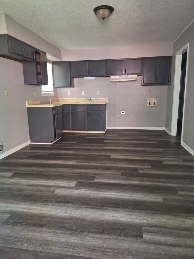 Photo - Great Property in quite Neighborhood