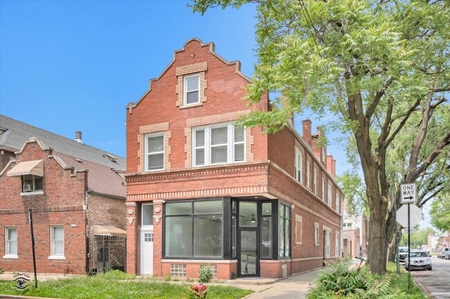 Photo - 3000 W 40th St