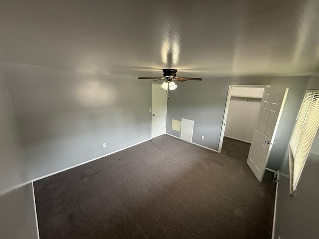 Photo - 2911 Columbus St