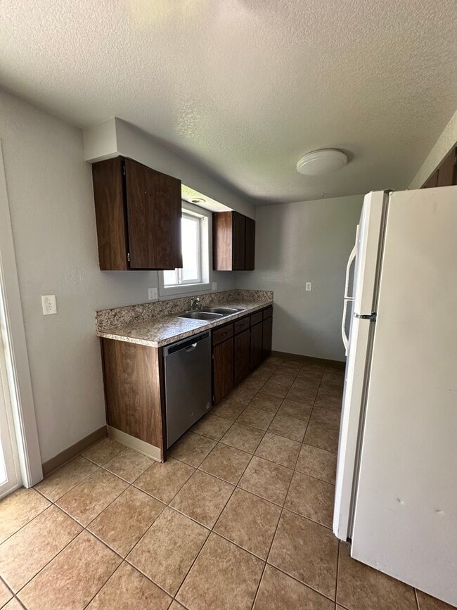 Photo - 6209 Onyx Ave