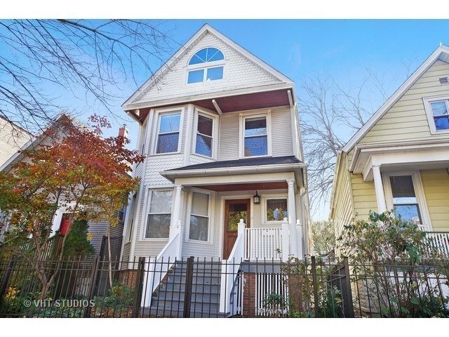 Building Photo - 1729 W Balmoral Ave Unit Apt 1