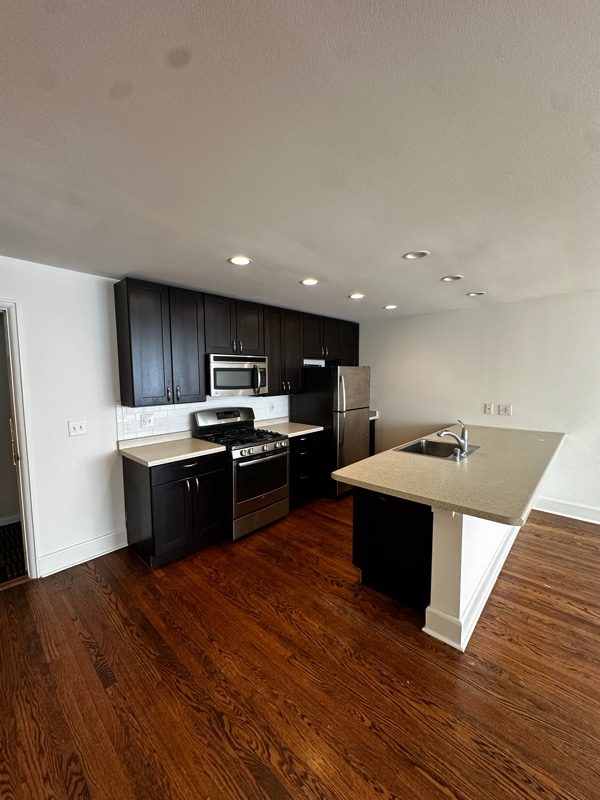 Photo - 1039 N Cass St Unit 13